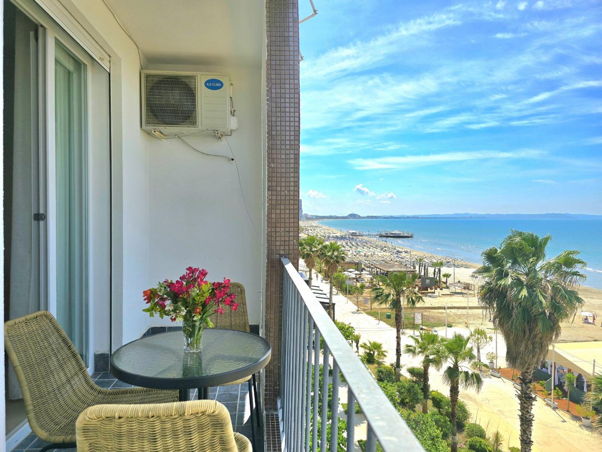 Sea Vista Apartment Дуррес Екстер'єр фото